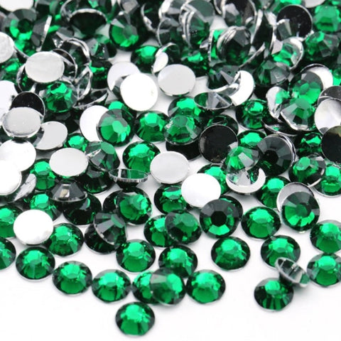 Emerald Resin Rhinestones